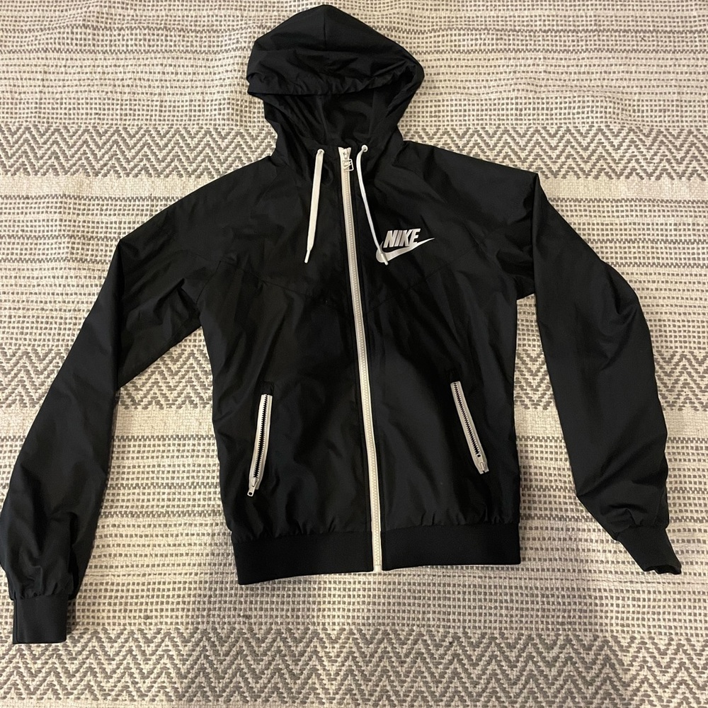 Nike windbreaker - Black - Worn once in good condition